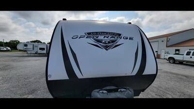 2018 HIGHLAND RIDGE MESA RIDGE 3310BH   - Photo 4 - Aurora, MO 65605