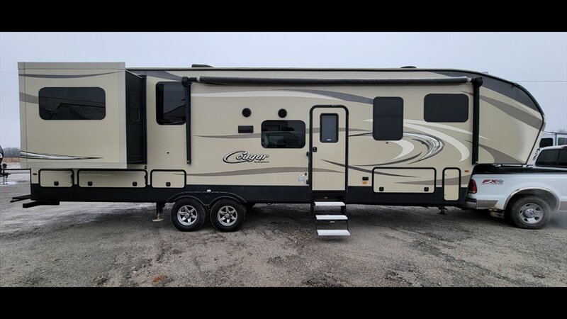 2018 KEYSTONE COUGAR 326RDS  