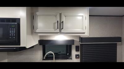2022 JAYCO JAYFLIGHT 264BH   - Photo 19 - Aurora, MO 65605