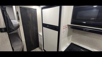 2022 JAYCO JAYFLIGHT 264BH   - Photo 22 - Aurora, MO 65605