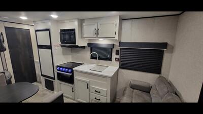 2022 JAYCO JAYFLIGHT 264BH   - Photo 17 - Aurora, MO 65605