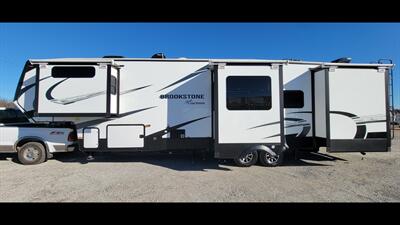 2022 COACHMEN BROOKSTONE 374RK   - Photo 7 - Aurora, MO 65605