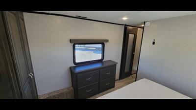 2022 COACHMEN BROOKSTONE 374RK   - Photo 59 - Aurora, MO 65605