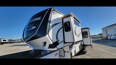 2022 COACHMEN BROOKSTONE 374RK   - Photo 6 - Aurora, MO 65605