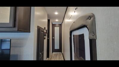 2022 COACHMEN BROOKSTONE 374RK   - Photo 41 - Aurora, MO 65605