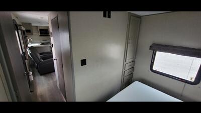 2022 FOREST RIVER CATALINA 283RKS - Photo 38 - Aurora, MO 65605