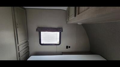 2022 FOREST RIVER CATALINA 283RKS - Photo 37 - Aurora, MO 65605