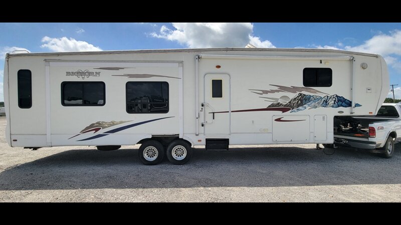 2006 HEARTLAND BIG HORN 3600RL  