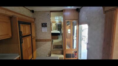 2006 HEARTLAND BIG HORN 3600RL   - Photo 10 - Aurora, MO 65605