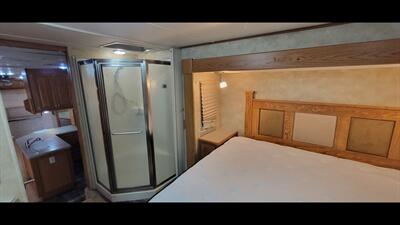 2006 HEARTLAND BIG HORN 3600RL   - Photo 26 - Aurora, MO 65605