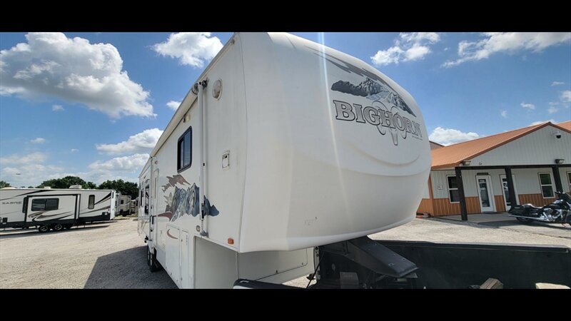 2006 HEARTLAND BIG HORN 3600RL  