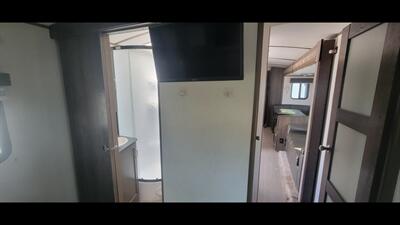 2020 KEYSTONE PASSPORT 3351 BH - Photo 18 - Aurora, MO 65605