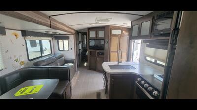 2020 KEYSTONE PASSPORT 3351 BH - Photo 7 - Aurora, MO 65605