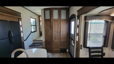 2019 KEYSTONE COUGAR 344MKS   - Photo 16 - Aurora, MO 65605