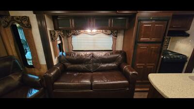 2014 KEYSTONE COUGAR 313RLI   - Photo 23 - Aurora, MO 65605