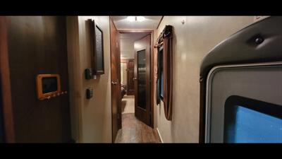 2014 KEYSTONE COUGAR 313RLI   - Photo 35 - Aurora, MO 65605