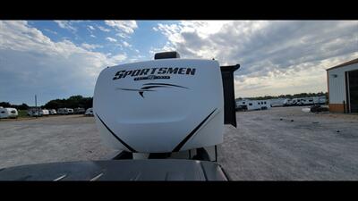 2018 KZ SPORTSMEN 293RL - Photo 4 - Aurora, MO 65605