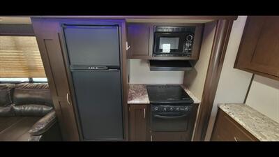 2018 KZ SPORTSMEN 293RL - Photo 17 - Aurora, MO 65605