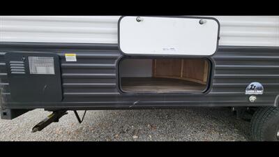 2024 FOREST RIVER VIKING 26BH   - Photo 9 - Aurora, MO 65605