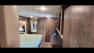 2018 KEYSTONE MONTANA 364BH - Photo 45 - Aurora, MO 65605