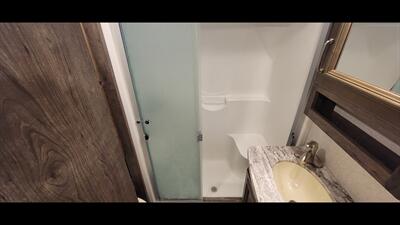 2018 KEYSTONE MONTANA 364BH - Photo 40 - Aurora, MO 65605