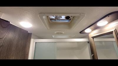 2018 KEYSTONE MONTANA 364BH - Photo 41 - Aurora, MO 65605