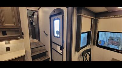 2018 KEYSTONE MONTANA 364BH - Photo 12 - Aurora, MO 65605