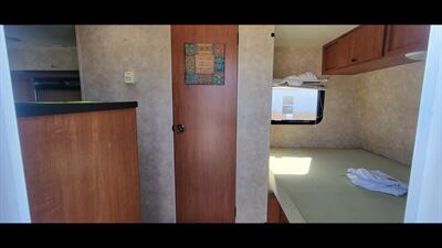 2011 KZ SPORTSMEN 19SBT   - Photo 9 - Aurora, MO 65605