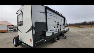 2017 CHEROKEE ARTIC WOLF 255DRL   - Photo 8 - Aurora, MO 65605