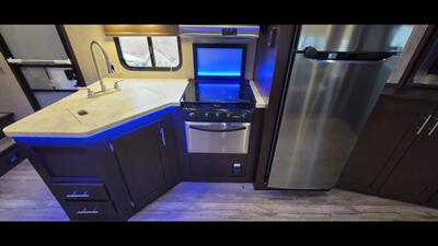 2017 CHEROKEE ARTIC WOLF 255DRL   - Photo 27 - Aurora, MO 65605