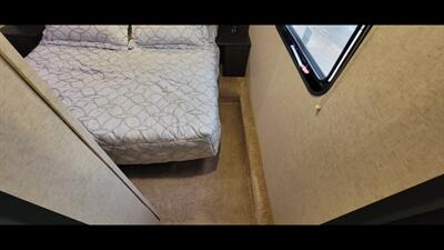 2017 CHEROKEE ARTIC WOLF 255DRL   - Photo 37 - Aurora, MO 65605