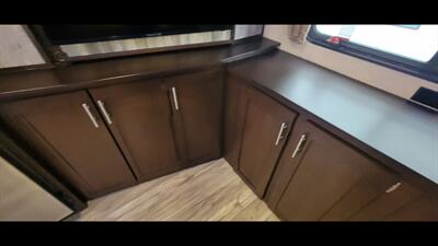 2017 CHEROKEE ARTIC WOLF 255DRL   - Photo 25 - Aurora, MO 65605