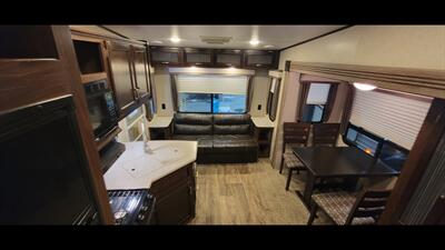2017 HEARTLAND SUNDANCE 267RL   - Photo 11 - Aurora, MO 65605
