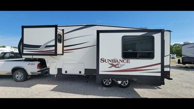 2017 HEARTLAND SUNDANCE 267RL   - Photo 5 - Aurora, MO 65605