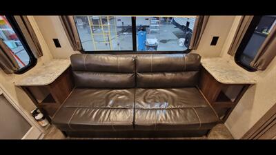 2017 HEARTLAND SUNDANCE 267RL   - Photo 14 - Aurora, MO 65605