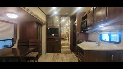 2017 HEARTLAND SUNDANCE 267RL   - Photo 10 - Aurora, MO 65605