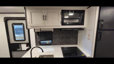 2022 Heartland Mallard M26   - Photo 29 - Aurora, MO 65605