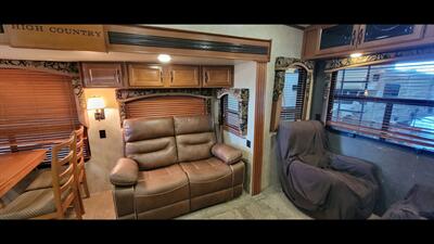 2014 Keystone MONTANA 343RL - Photo 23 - Aurora, MO 65605