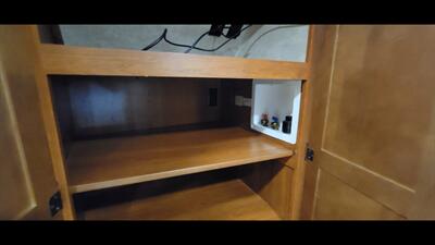 2014 Keystone MONTANA 343RL - Photo 41 - Aurora, MO 65605