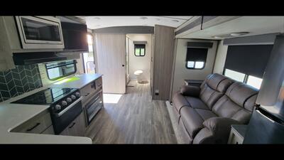 2022 KEYSTONE PASSPORT 2400 RB   - Photo 11 - Aurora, MO 65605