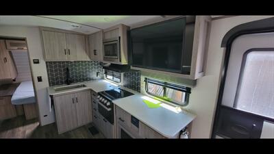 2022 KEYSTONE PASSPORT 2400 RB   - Photo 13 - Aurora, MO 65605