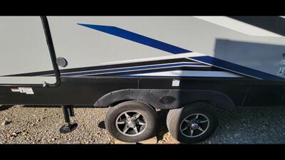 2022 CHEROKEE ARTIC WOLF 287BH   - Photo 56 - Aurora, MO 65605