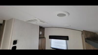 2022 CHEROKEE ARTIC WOLF 287BH   - Photo 49 - Aurora, MO 65605