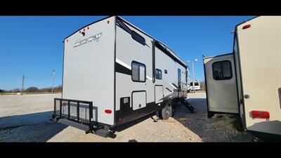 2022 CHEROKEE ARTIC WOLF 287BH   - Photo 7 - Aurora, MO 65605