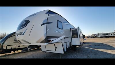 2022 CHEROKEE ARTIC WOLF 287BH   - Photo 3 - Aurora, MO 65605