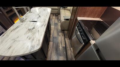 2018 FORET RIVER SIERRA 372LOK - Photo 19 - Aurora, MO 65605