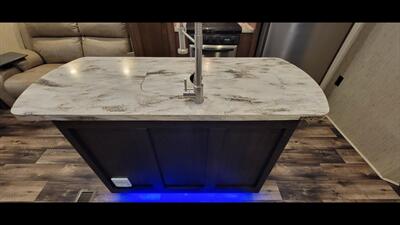 2018 FORET RIVER SIERRA 372LOK - Photo 16 - Aurora, MO 65605