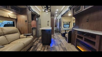 2018 FORET RIVER SIERRA 372LOK - Photo 11 - Aurora, MO 65605