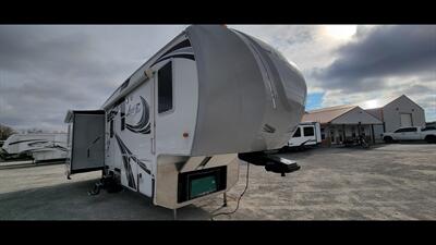 2018 NORTHWOOD ARCTIC FOX 32-5M   - Photo 3 - Aurora, MO 65605