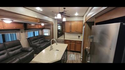 2016 HIGHLAND RIDGE OPEN RANGE 376 FBH - Photo 10 - Aurora, MO 65605